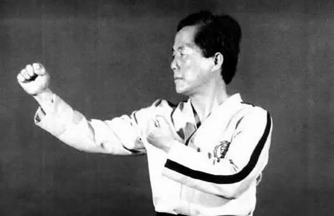 General Choi Hong Hi demonstrating a punch with correct hip rotation